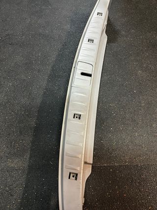 Moldura Cierre Maletero BMW E91