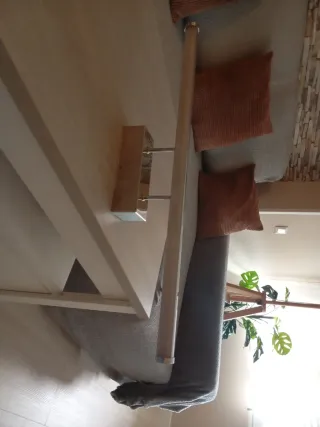 Aplique de luz LED plateado y blanco