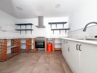 Edificio en venta en Los Ángeles en Alicante