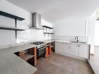 Edificio en venta en Los Ángeles en Alicante