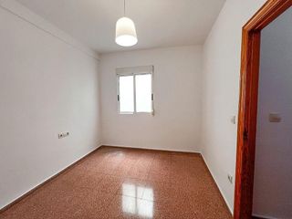 Edificio en venta en Los Ángeles en Alicante