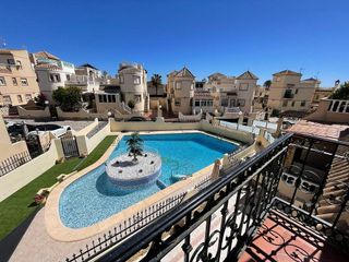 Chalet en alquiler en Altos - La Florida en Orihuela