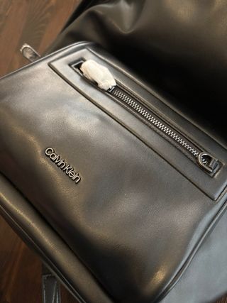 Mochila Calvin Klein Piel Sintética Negra.