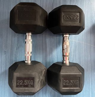 Mancuernas hexagonales 22.5 kg (par)