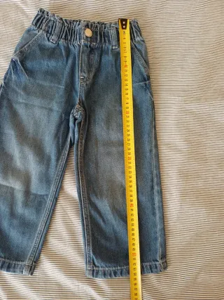 Set bambina: pantaloni e maglia