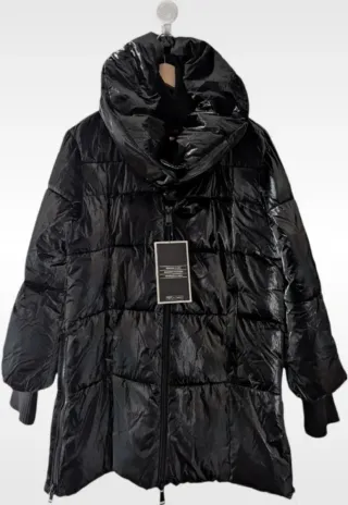 Guess Cazadora Acolchada Negra T. S