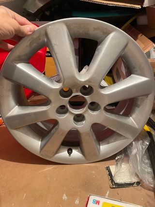 Llanta Toyota Corolla Verso