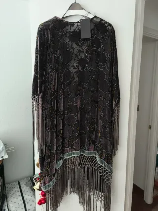 Kimono Zara Terciopelo Talla M