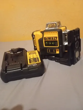Nivel Láser DeWalt Verde