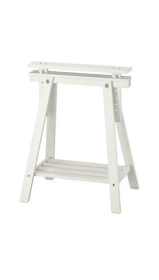 Escritorio blanco con cajonera