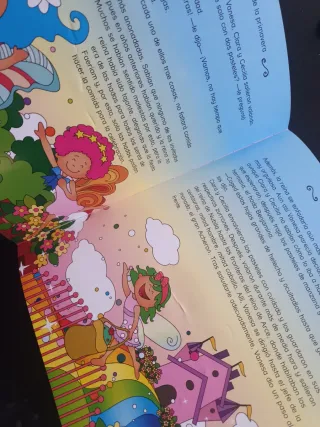 HADAS Y SUS HISTORIAS