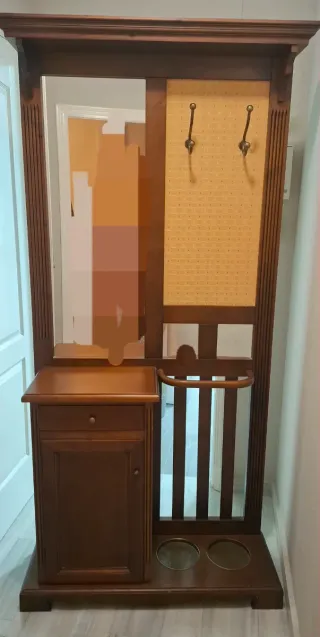 Mueble recibidor de madera