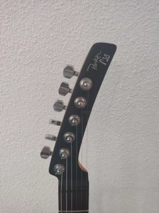 Guitarra Eléctrica Parker P-38 Verde