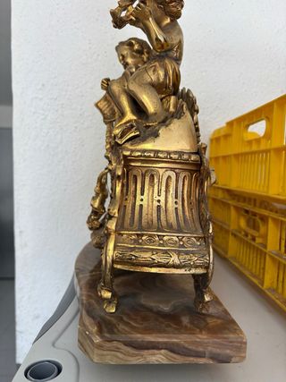 Reloj de sobremesa bronce y cerámica vintage