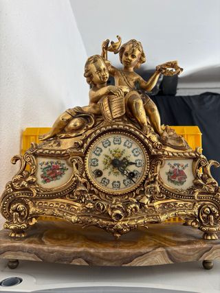 Reloj de sobremesa bronce y cerámica vintage