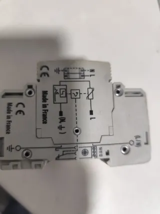 Protector sobretensión Hager SP 040 R (4 unidades)