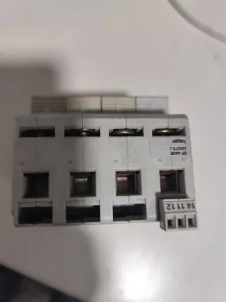 Protector sobretensión Hager SP 040 R (4 unidades)