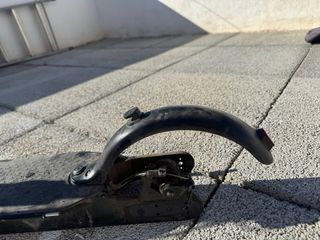 Chasis Xiaomi M365 con piezas