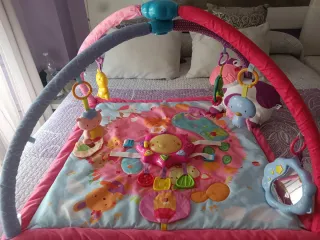 Minicuna + columpio + mantita