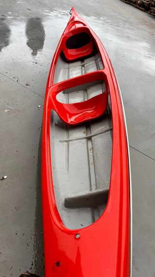 Canoa C2 de fibra roja