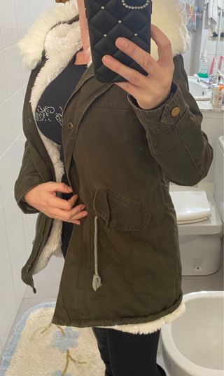 Chaquetón verde con forro de pelo