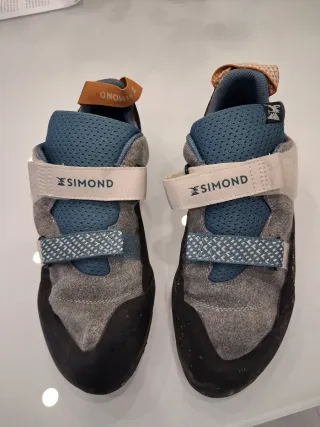 Pies de gato Simond escalada iniciación