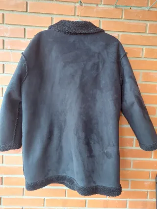 Chaquetón negro forrado