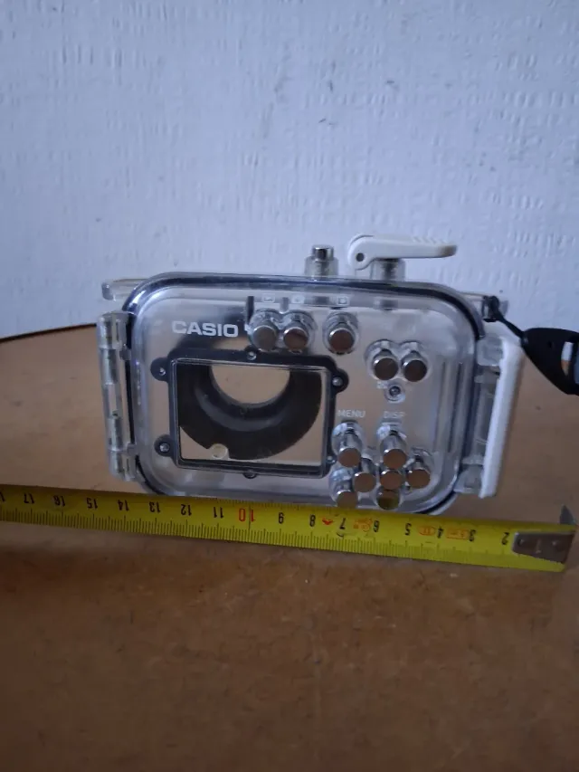 Scafandro subacqueo Casio