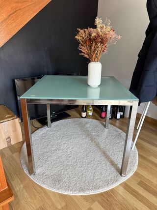 Mesa de comedor cristal y metal