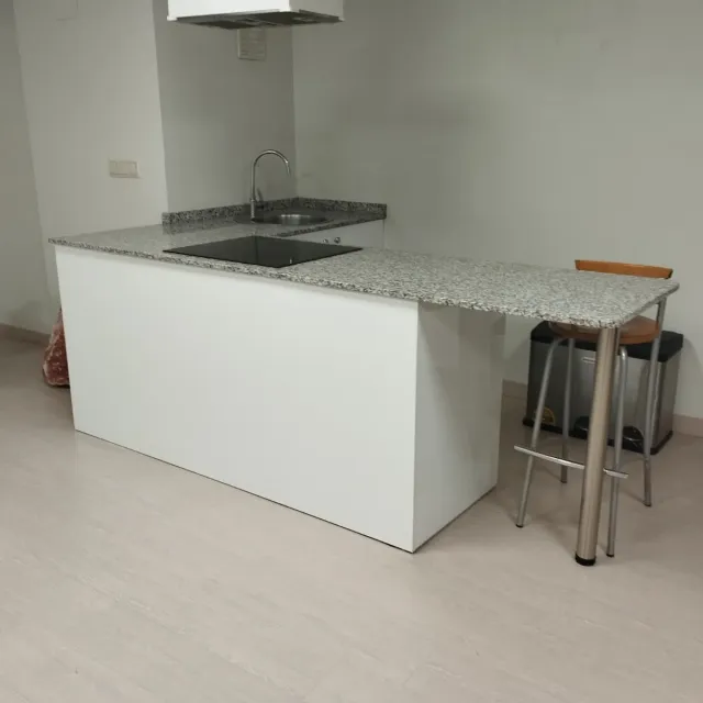 Mueble cocina mostrador bajo esquina frigo vitro