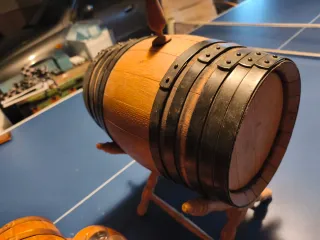 Barriles de vino decorativos