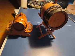 Barriles de vino decorativos