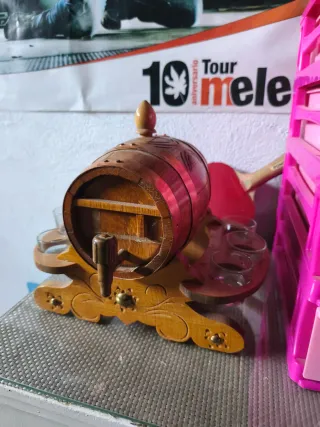 Barriles de vino decorativos