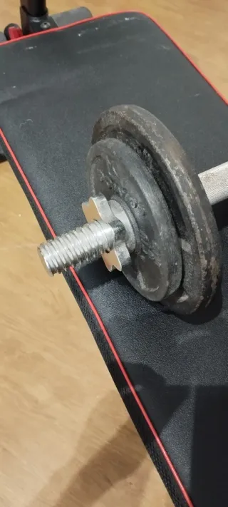 Conjunto banco de abdominales plegable+ pesas