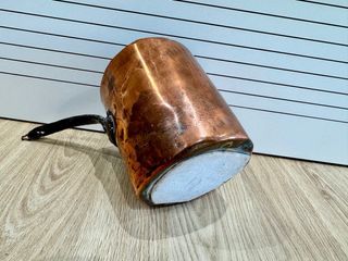 Cazo antiguo de cobre