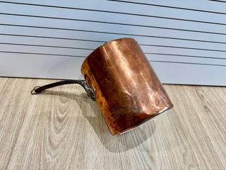 Cazo antiguo de cobre