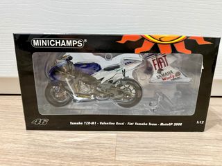 Minichamps Yamaha YZR-M1 2008 Rossi 1:12