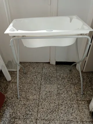 Bañera bebé con soporte plegable