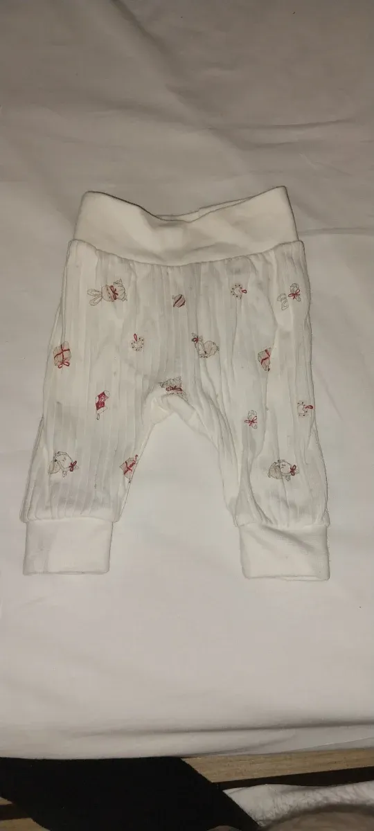 Lote de ropa de bebe 0-3 meses  15 piezas