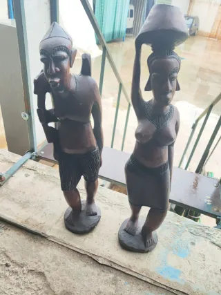 Figuras Africanas de Madera Decorativas