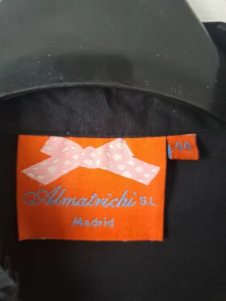 Vestido Almatrichi negro con pedrería