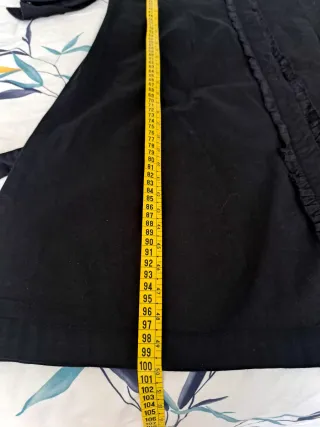 Vestido Almatrichi negro con pedrería