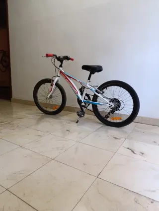 Bicicleta California BH niño. Regalo patinete