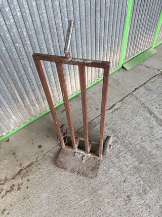 Carretilla de mano con ruedas