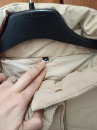 Abrigo acolchado beige mujer