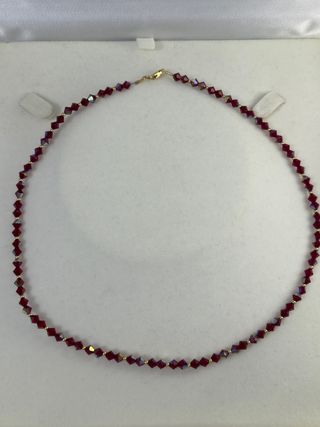 Collar de cristal y oro