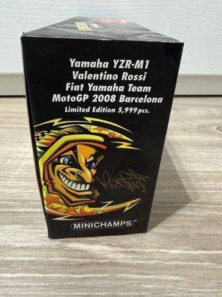 Minichamps Yamaha YZR-M1 2008 Rossi 1:12