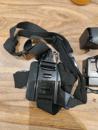 GoPro8 Black (no funciona)Adventure Pack + Extras