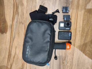 GoPro8 Black (no funciona)Adventure Pack + Extras