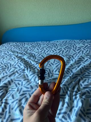 Mosquetón de escalada naranja
